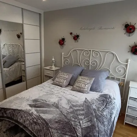 Apartment Macarena *